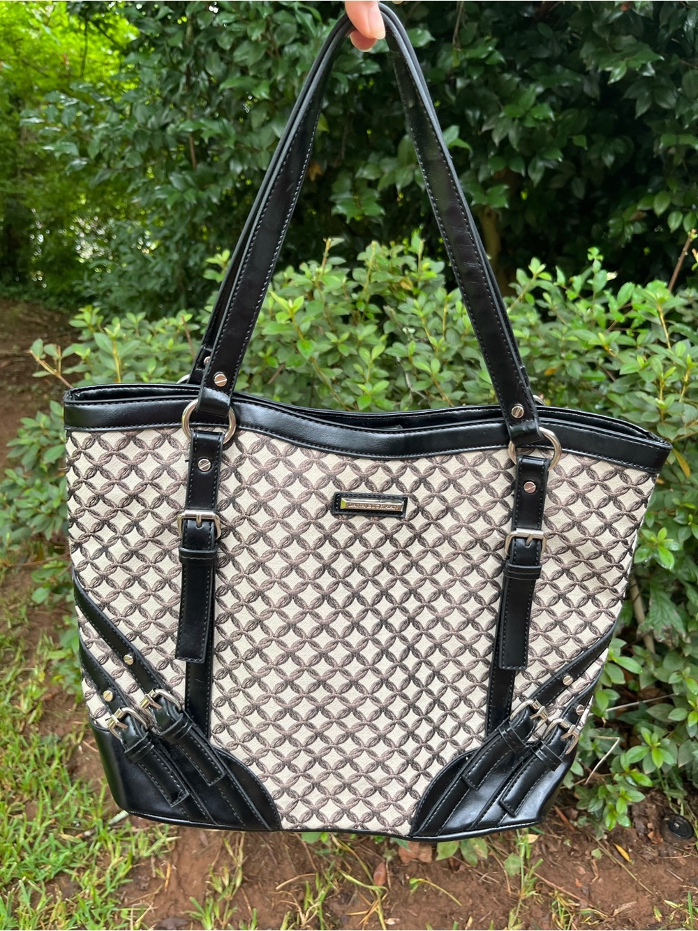 Dana Buchanan Black & Cream Patterned Tote Bag red interior